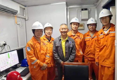海牛Ⅱ号 深海钻探的‘中国深度’——从技术突破到石油勘探新纪元